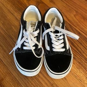 Black Vans